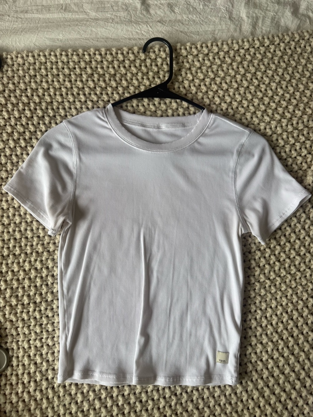 Vuori Pose Fitted Tee